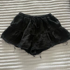 Stark X black linen flowy shorts